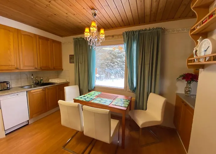 With Private Garden Near Golf, Beach, Fishing 度假居 *