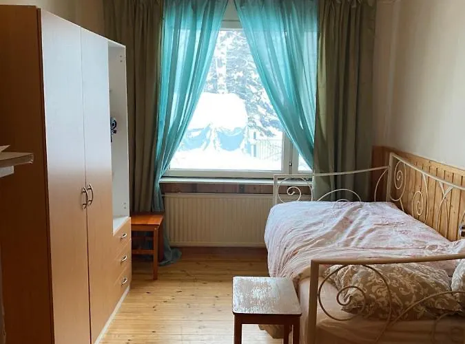 With Private Garden Near Golf, Beach, Fishing 度假居